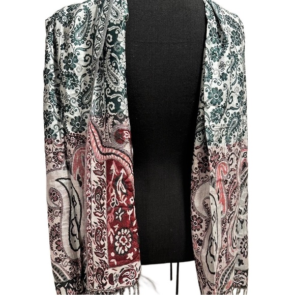 Elegant Shawl in Green & Red Paisley -Versatile Wrap, Scarf, or Veil, Soft Rayon - Picture 6 of 17